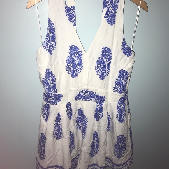 Boohoo Dresses & Skirts - Boohoo blue and white romper size 10
